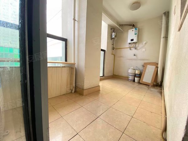 佛祖岭·金融港·汇金中心·梦工厂·世贸中心 可月付 随时看 商住楼出租